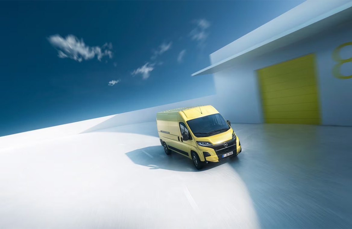 amplitude_auto_opel_movanop_878657125.webp