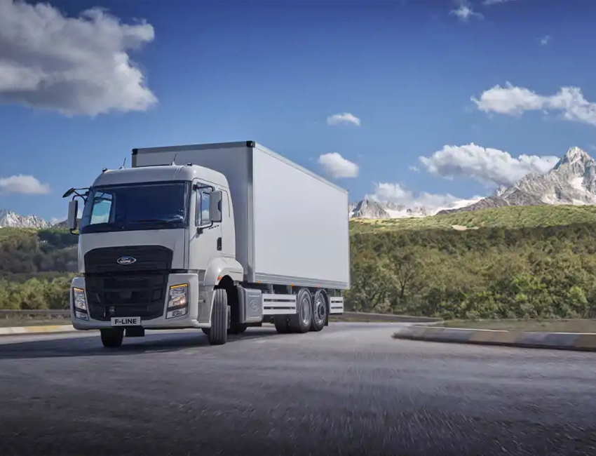 Amplitude-Auto-Ford-Trucks-F-Line-Tracteurs